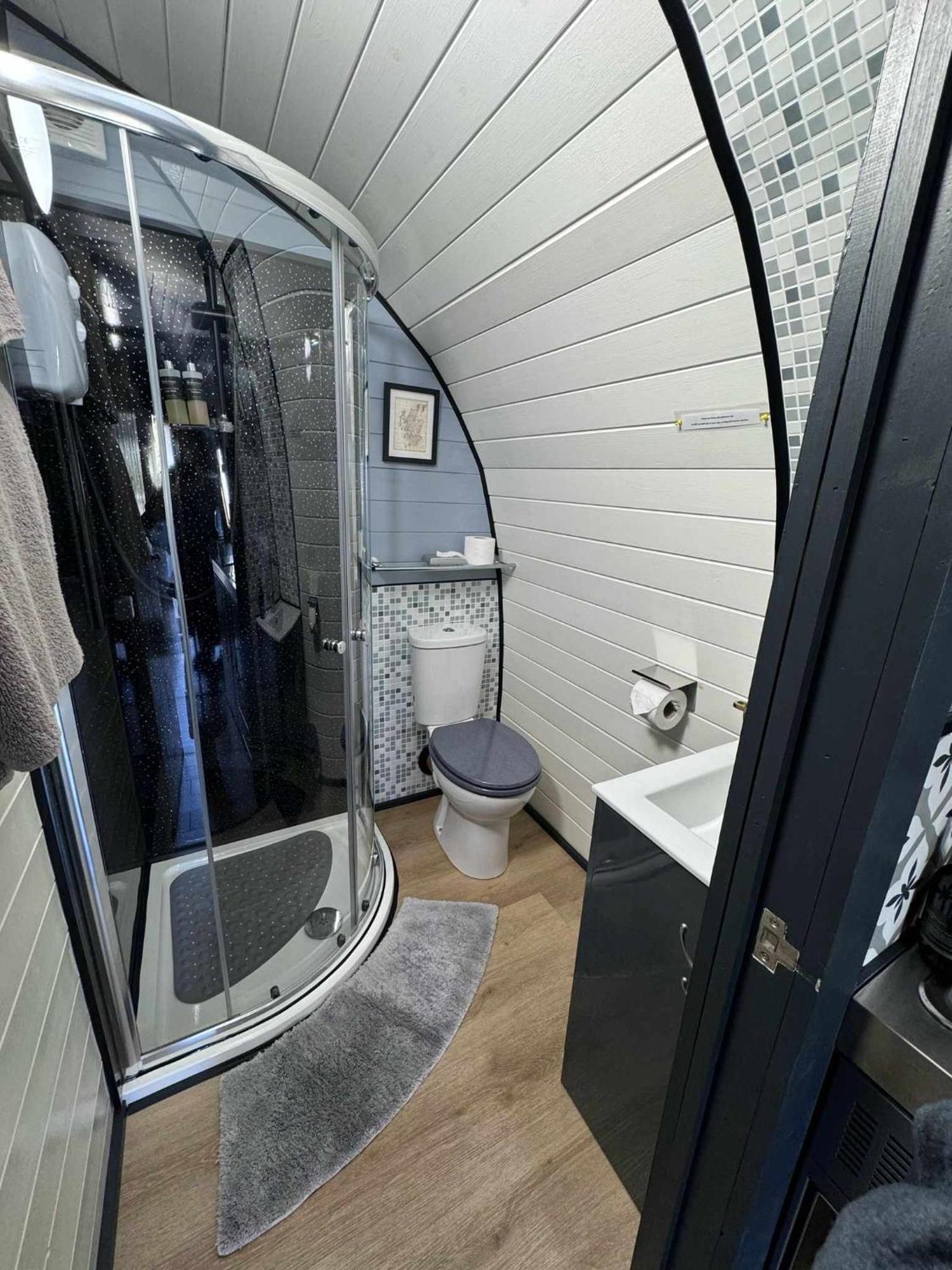 Coe Pod, West Highland Way Holidays Kinlochleven Exterior photo