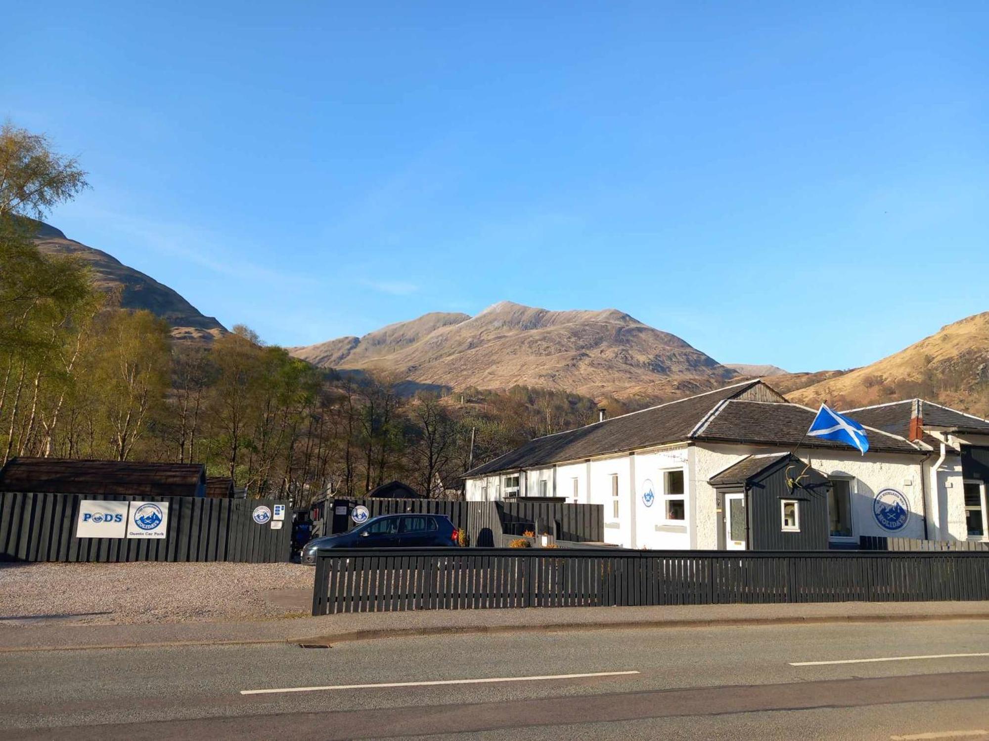 Coe Pod, West Highland Way Holidays Kinlochleven Exterior photo